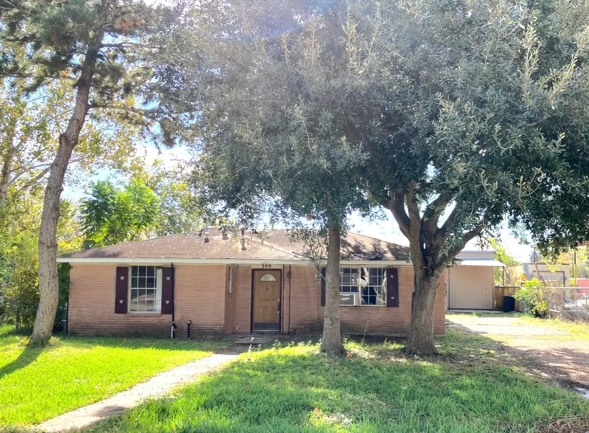 399 Pecan Street, Lolita, TX 77971 - Image #1