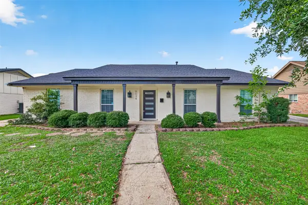 6034 Autumn Forest Drive, Houston, TX 77092