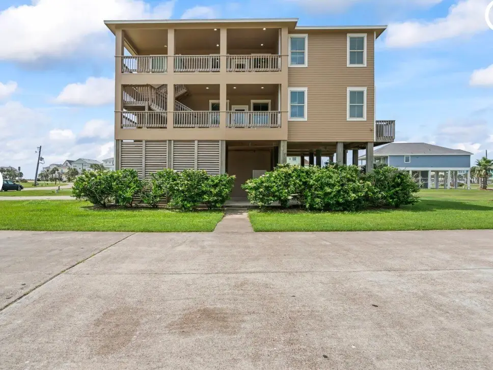 4102 Defender Lane, Galveston, TX 77554 - #1