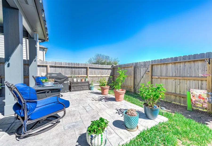 5515 Hyde Park Drive, Pasadena, TX 77505 - #2