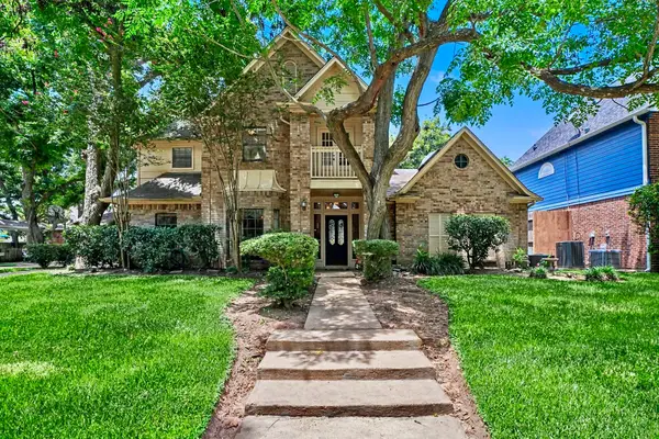 1018 Bittersweet Drive, Richmond, TX 77406