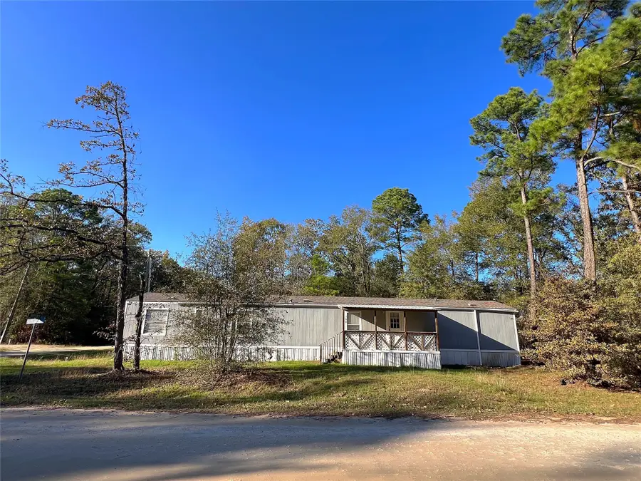 108 Hunters Gln, Livingston, TX 77351 - Image #2