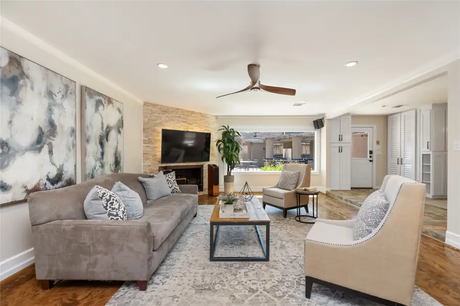 1103 Martin Street, Houston, TX 77018 - #2