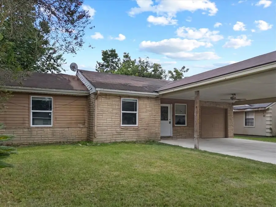 3214 Darling Avenue, Pasadena, TX 77503 - #2