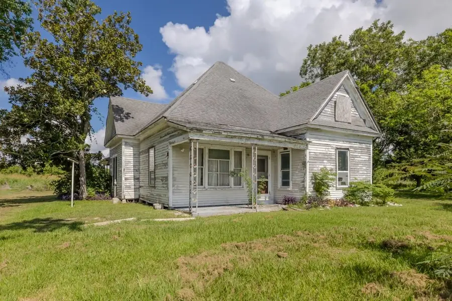 23378 State Highway 35 S, Palacios, TX 77465 - #2