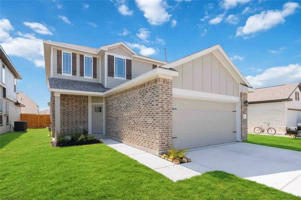 1052 Lilly Lane, Bellville, TX 77418 - #1