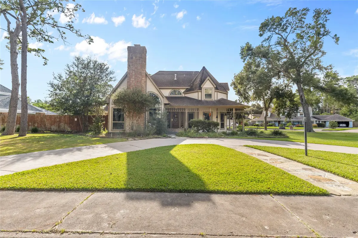 600 Nottingham Lane, Dickinson, TX 77539 - #1