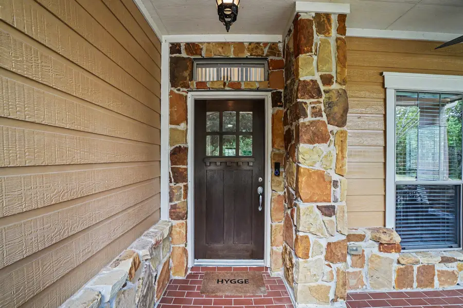 62 W Tapestry Park Circle, The Woodlands, TX 77381 - #3