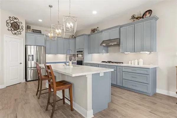 40252 Spyglass Hill Drive, Cleveland, TX 77327