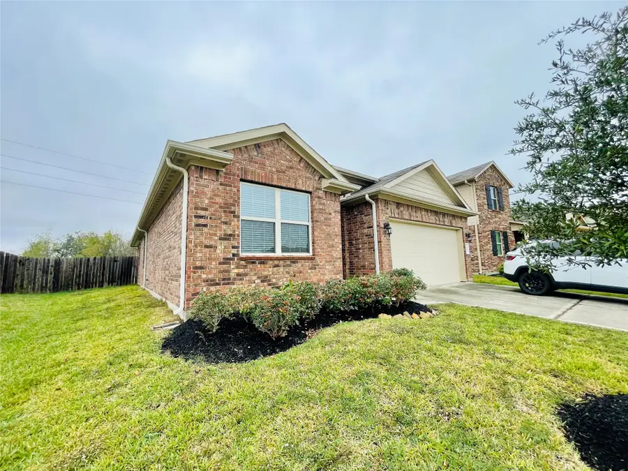 6003 Purple Iris Street, Katy, TX 77449 - Image #2