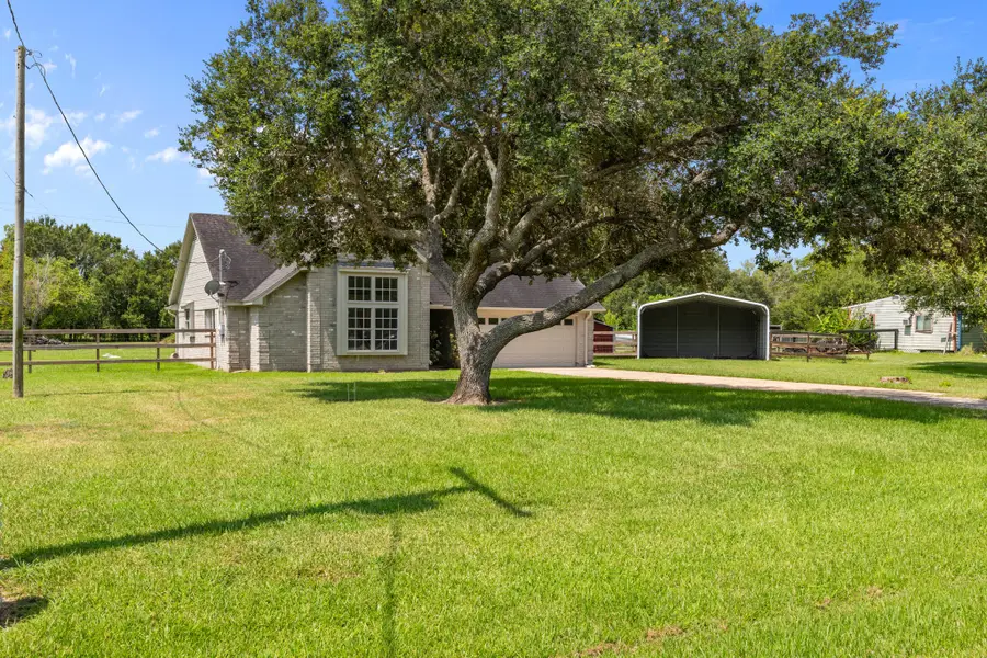 3855 County Road 960, Alvin, TX 77511 - #2