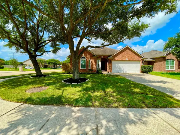 20503 Spring Aspen Lane, Spring, TX 77388