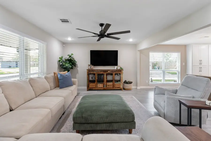 9214 Bintliff Drive, Houston, TX 77074 - #3