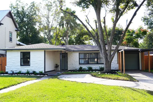 3221 Durhill Street, Houston, TX 77025