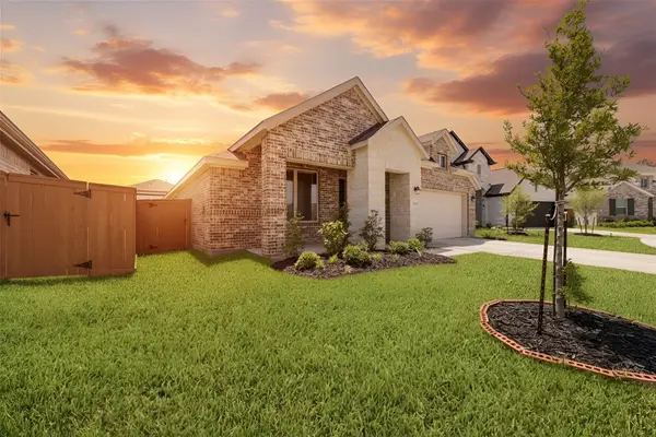 12206 English Mist Drive, Houston, TX 77044