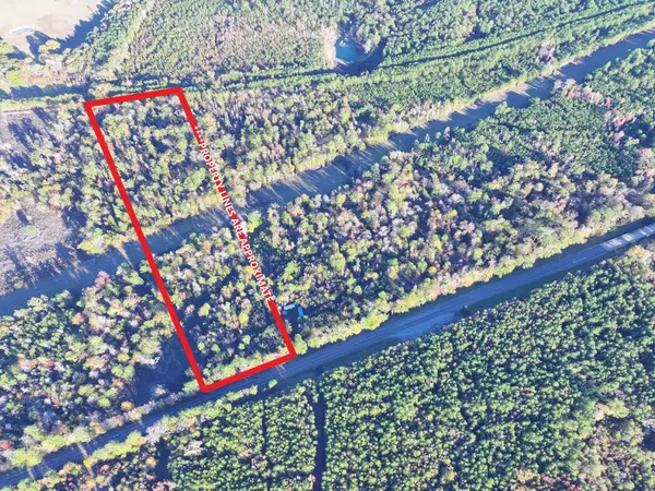 000 Highway 96 North, Pineland, TX 75968