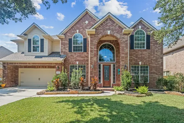 14710 Castle Cove Lane, Houston, TX 77044