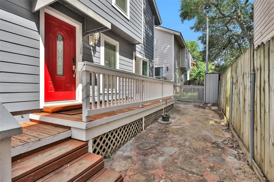 126 April Point Drive N, Montgomery, TX 77356 - #2