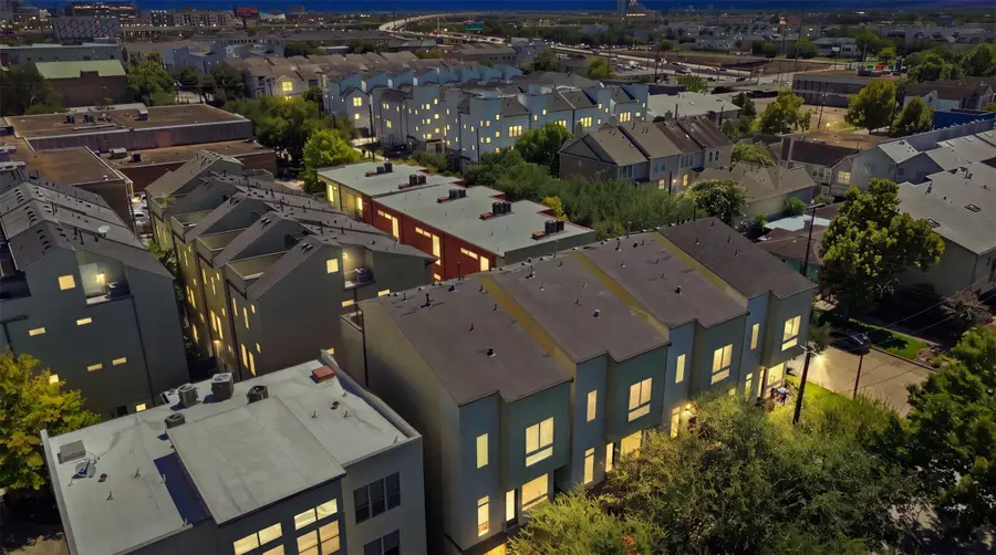 2718 Jackson Street, Houston, TX 77004 - #2