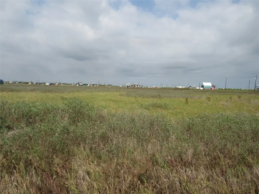 294 Nautilus Street, Sargent, TX 77414 - Image #3