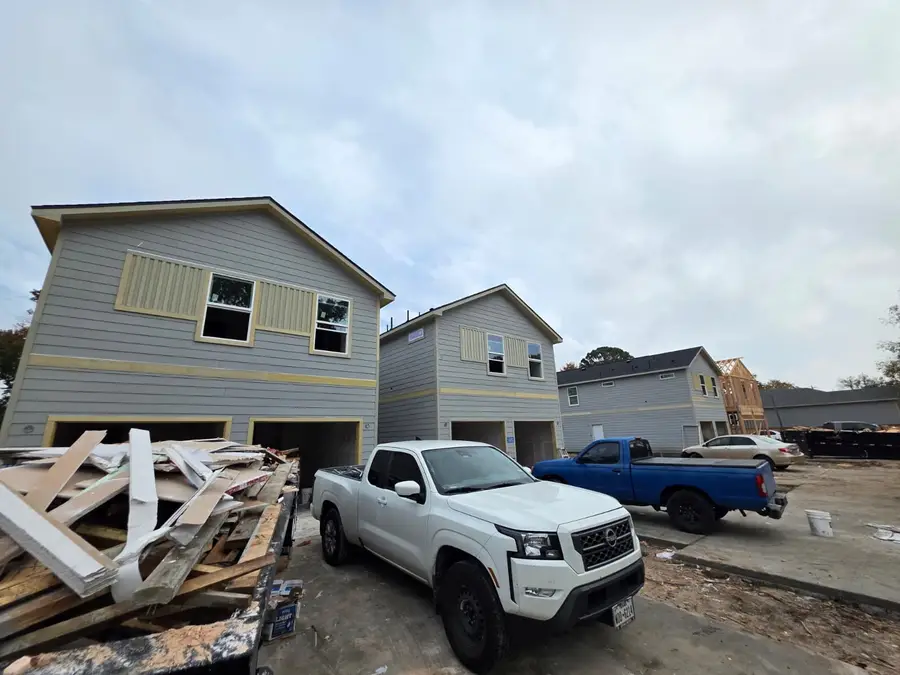 8118 De Priest Street, Houston, TX 77088 - Image #3