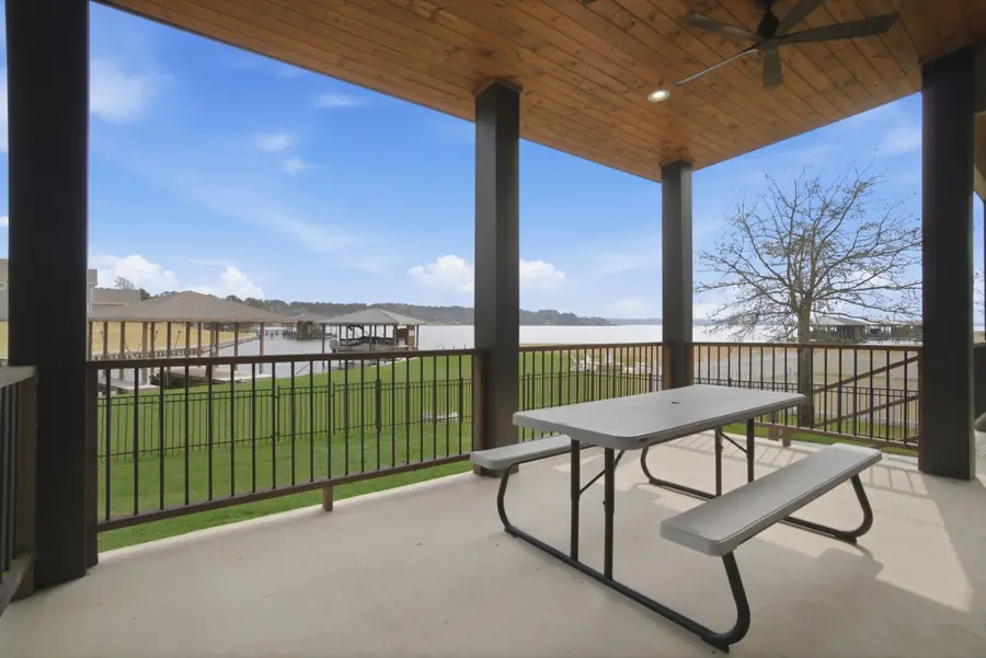 255 Peninsula Drive, Livingston, TX 77351 - #3