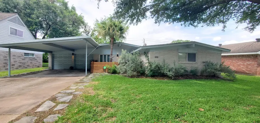 8110 Leader Street, Houston, TX 77036 - #2
