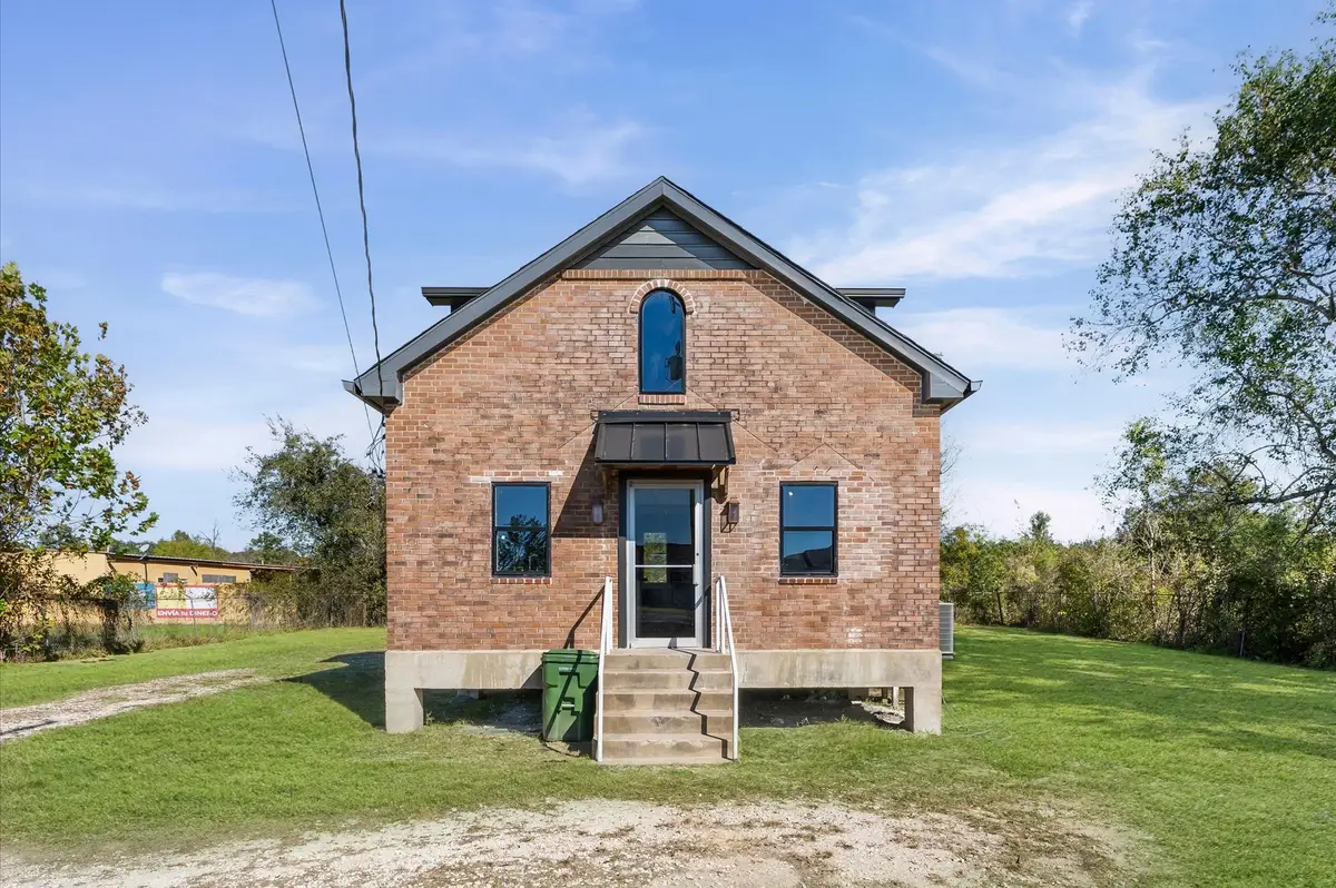 1420 Fm 1960, Dayton, TX 77535 - Image #1