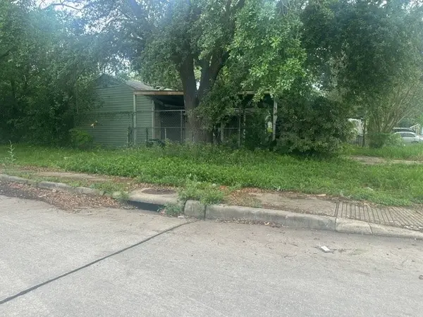 6003 Southmont Street, Houston, TX 77033