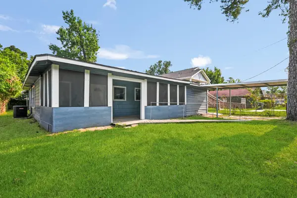 8186 Record Street, Houston, TX 77028