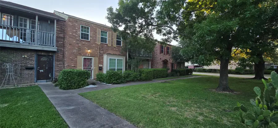7913 Grove Ridge Drive, Houston, TX 77061 - #2