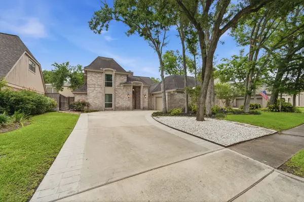 12210 Clearfork Drive, Houston, TX 77077
