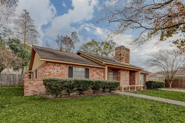 13115 Sherwood Oaks Drive, Houston, TX 77015