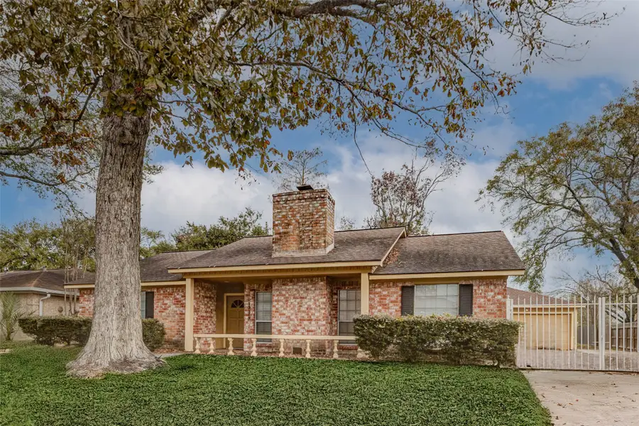 13115 Sherwood Oaks Drive, Houston, TX 77015 - Image #3