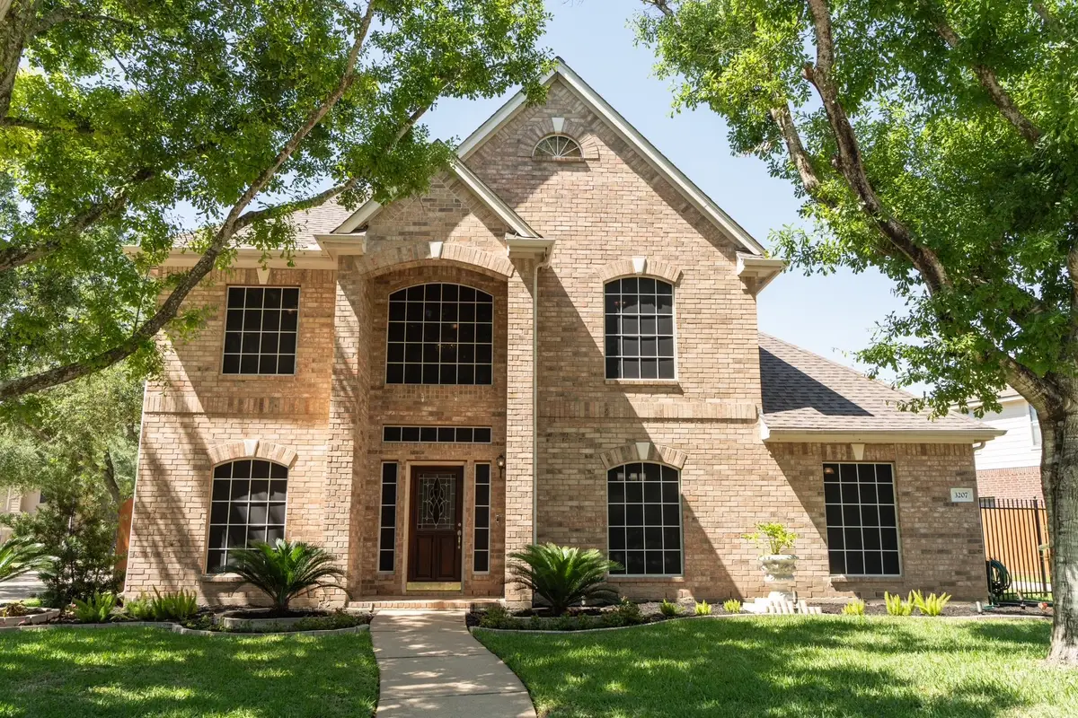 3207 Long Bough Court, Houston, TX 77059 - #1