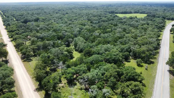 12952 Fm-530, Hallettsville, TX 77964