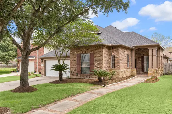 8107 Whisper Point Drive, Houston, TX 77040