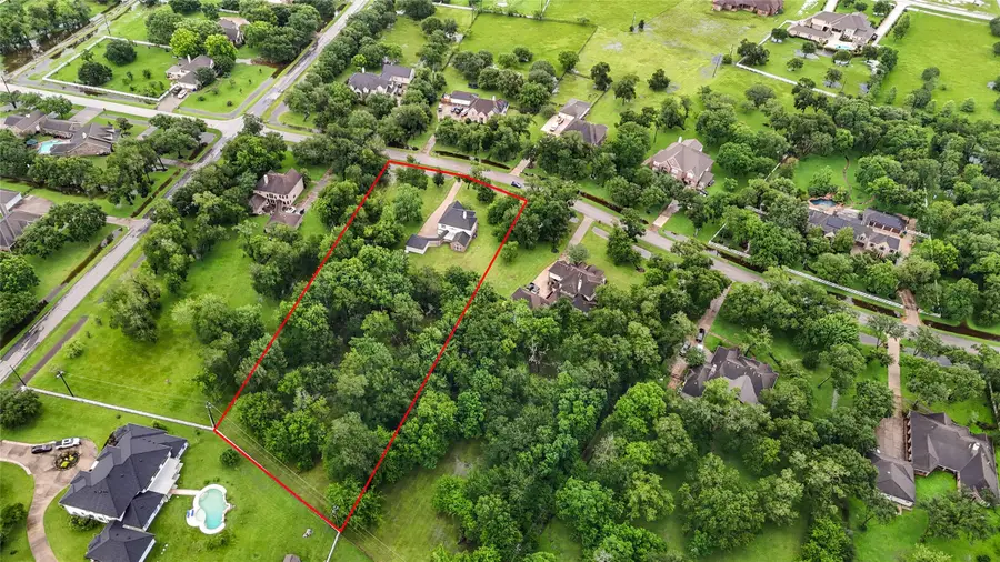 7110 Rustling Oaks Drive, Richmond, TX 77469 - #2