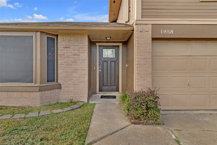 1858 Wood Orchard Drive, Missouri City, TX 77489 - Image #3