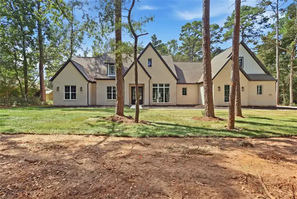 207 Creekside, Magnolia, TX 77354