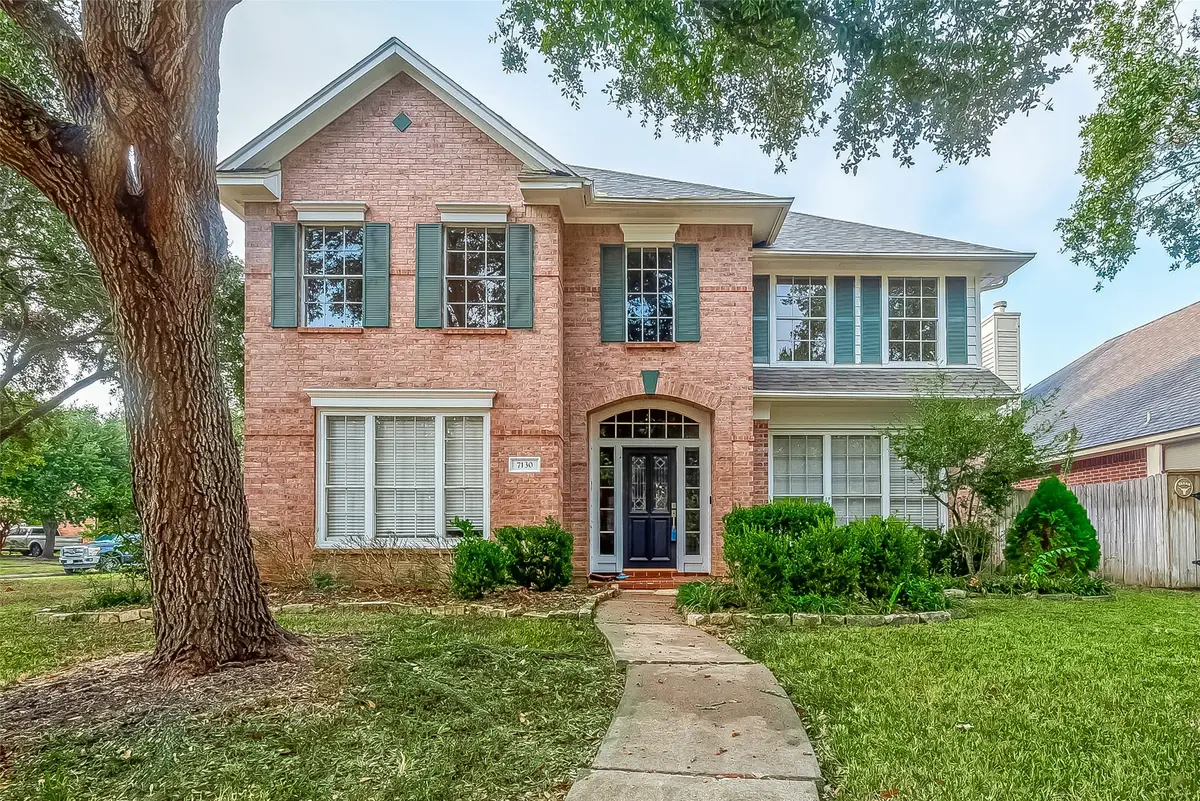 7130 Glenwood Drive, Sugar Land, TX 77479 - #1