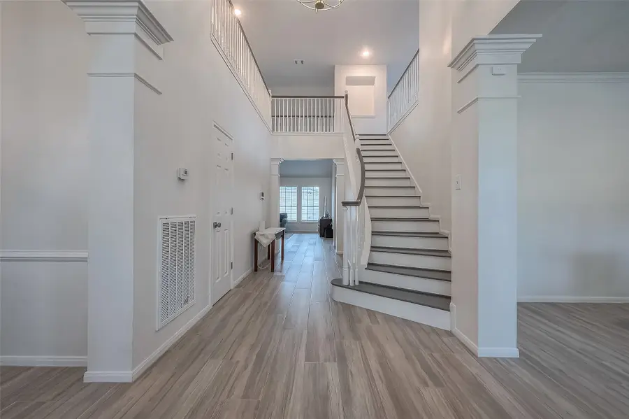 7130 Glenwood Drive, Sugar Land, TX 77479 - #3