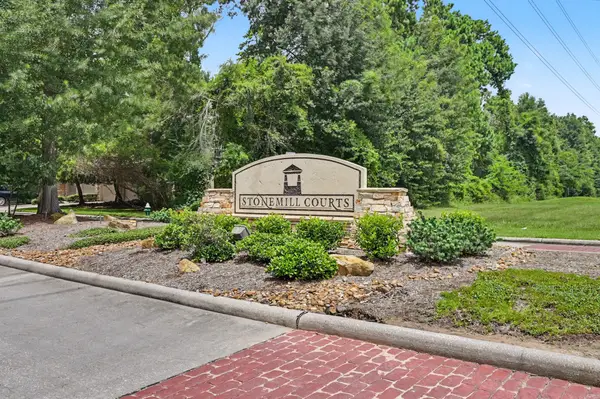 73 Scarlet Woods Court, The Woodlands, TX 77380