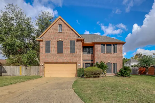 326 Dunford Court, Highlands, TX 77562