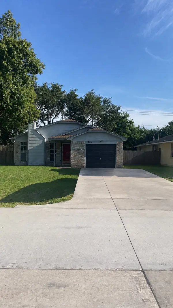 2613 7th Avenue N, Texas City, TX 77590