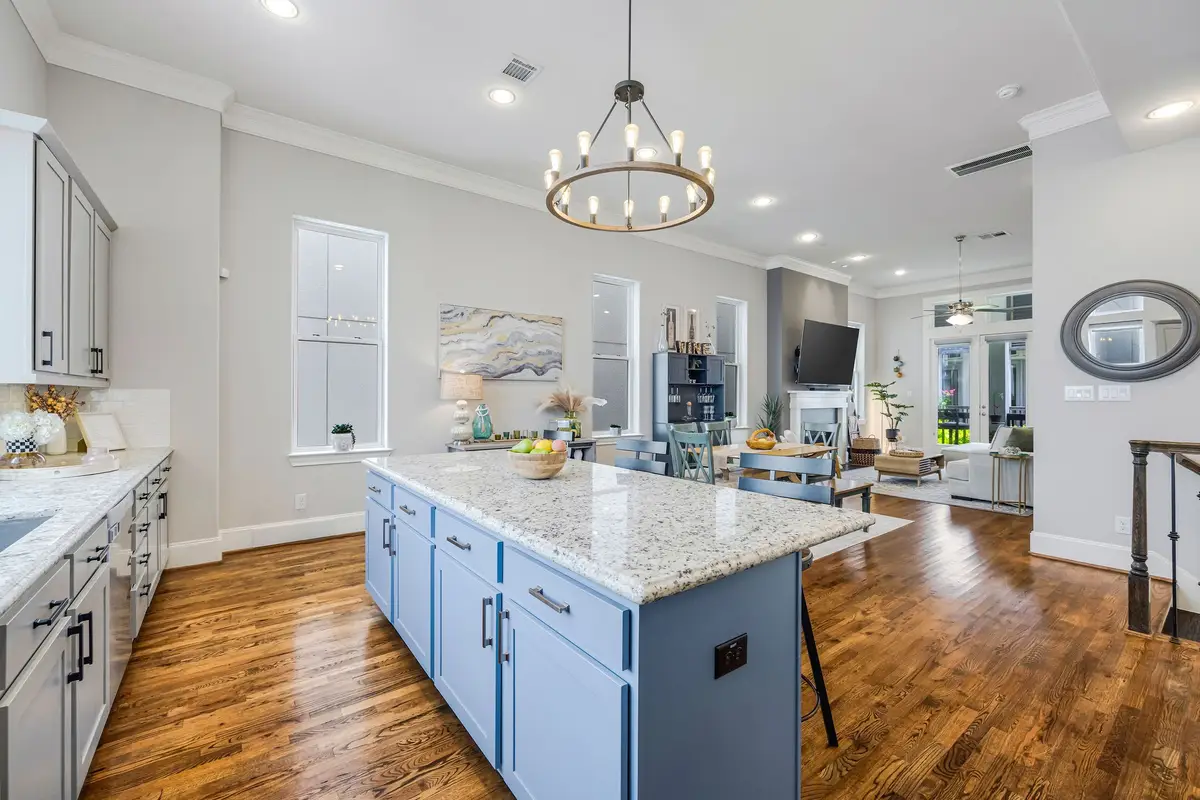 253 E 27th Street, Houston, TX 77008 - #1