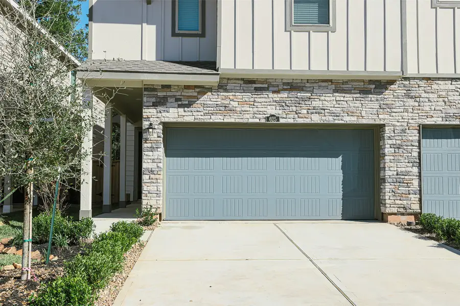 625 Royal Arch Drive, Conroe, TX 77304 - #3
