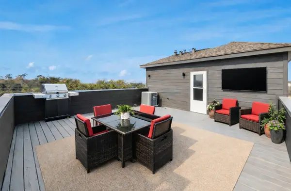 1628 W 24th Street, Houston, TX 77008