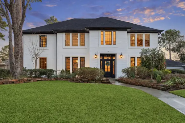 5806 Woodland Falls Drive, Houston, TX 77345