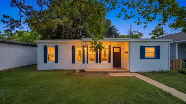 417 13th Avenue N, Texas City, TX 77590